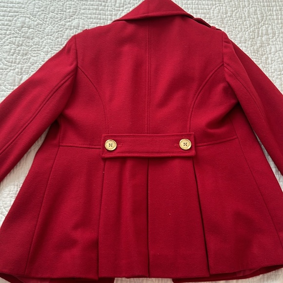Michael Kors Size Small Red color with gold bottons NWOT - Picture 5 of 7
